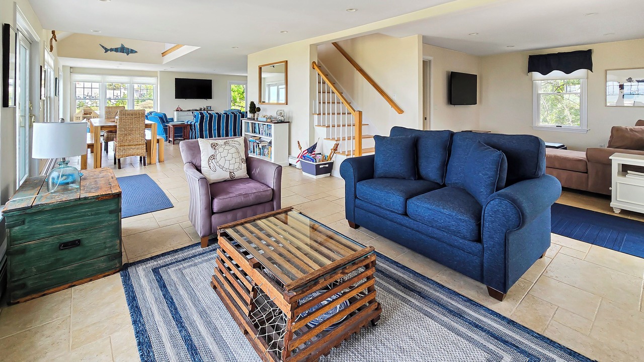 Photo of Livingroom in North Eastham