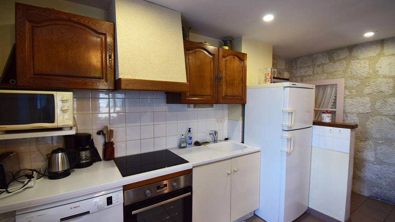 Photo of Kitchen in Saint-Martin-de-Villereal