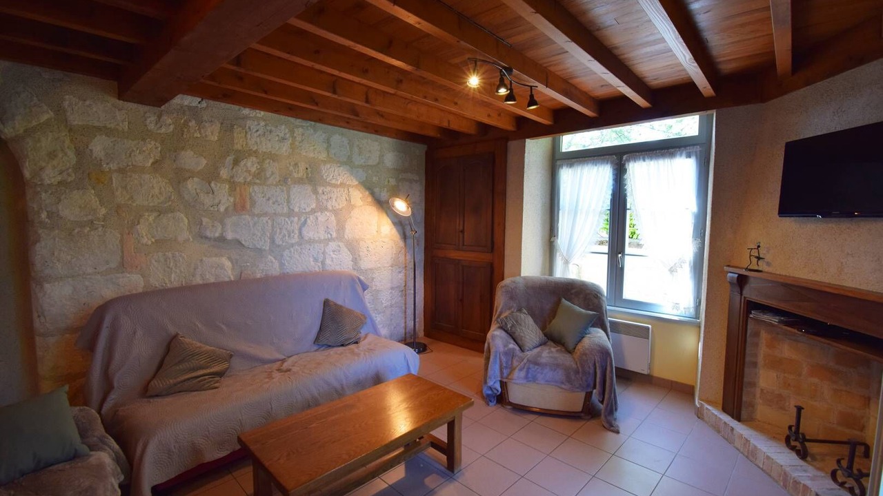 Photo of Livingroom in Saint-Martin-de-Villereal