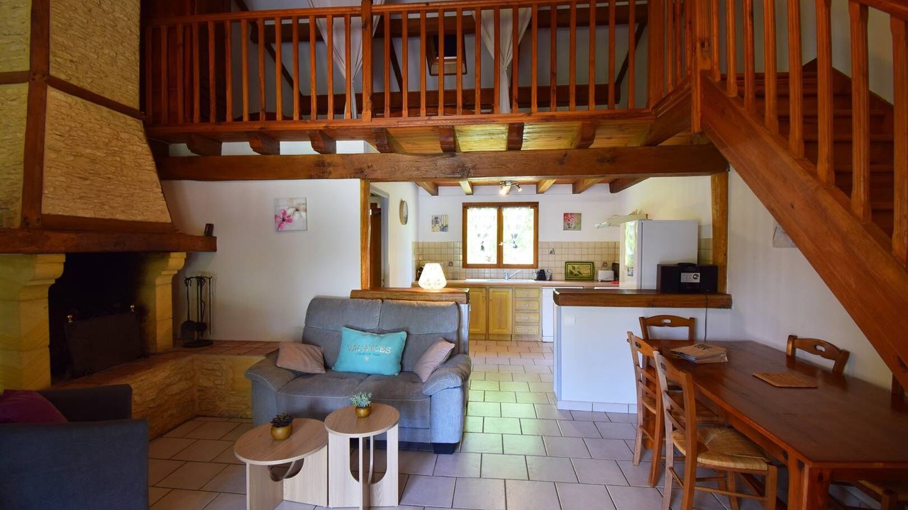 Photo of Livingroom in Blanquefort-sur-Briolance