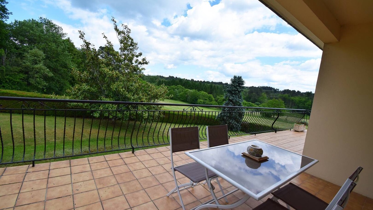Photo of Outdoor in Blanquefort-sur-Briolance