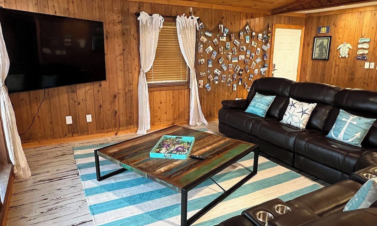 Photo of Livingroom in Grand Isle