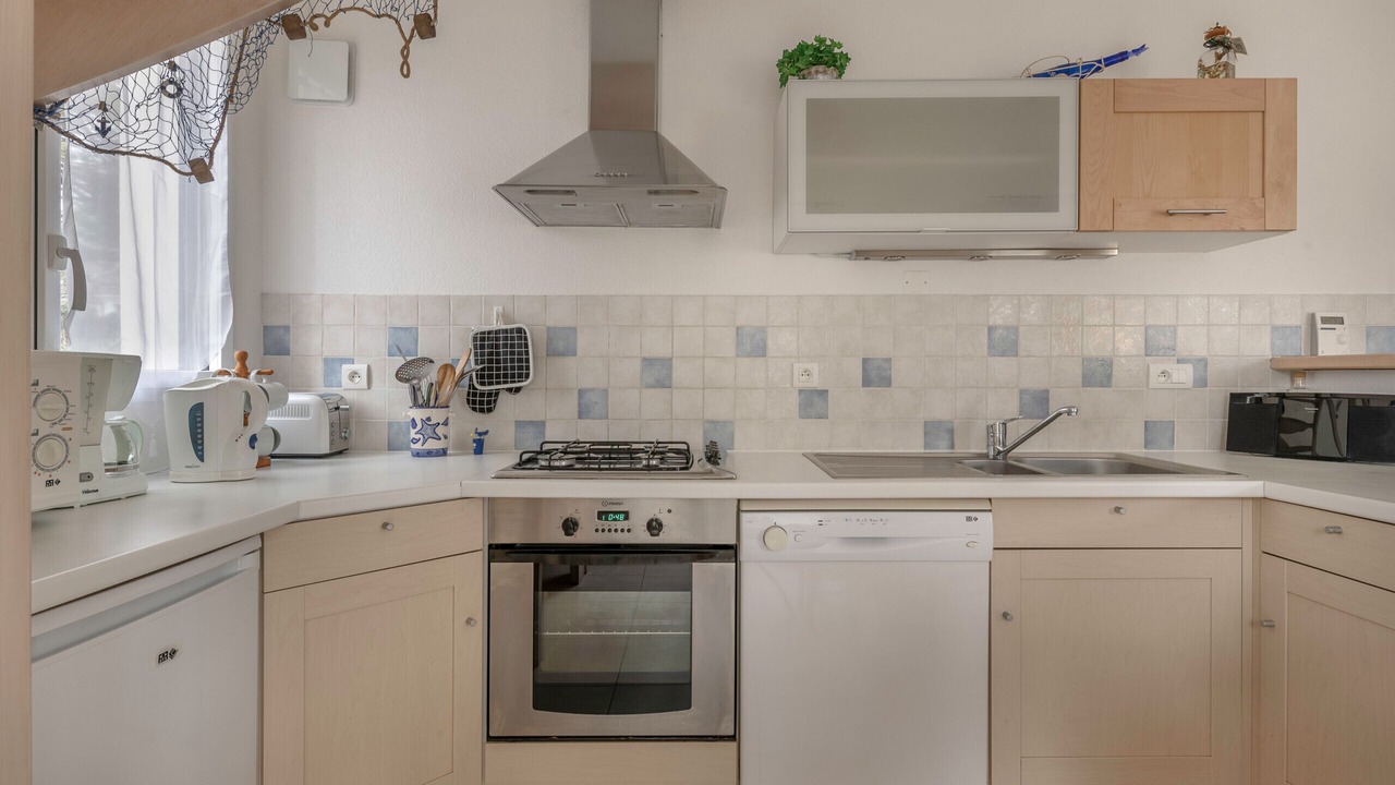 Photo of Kitchen in Saint-Marc-sur-Mer
