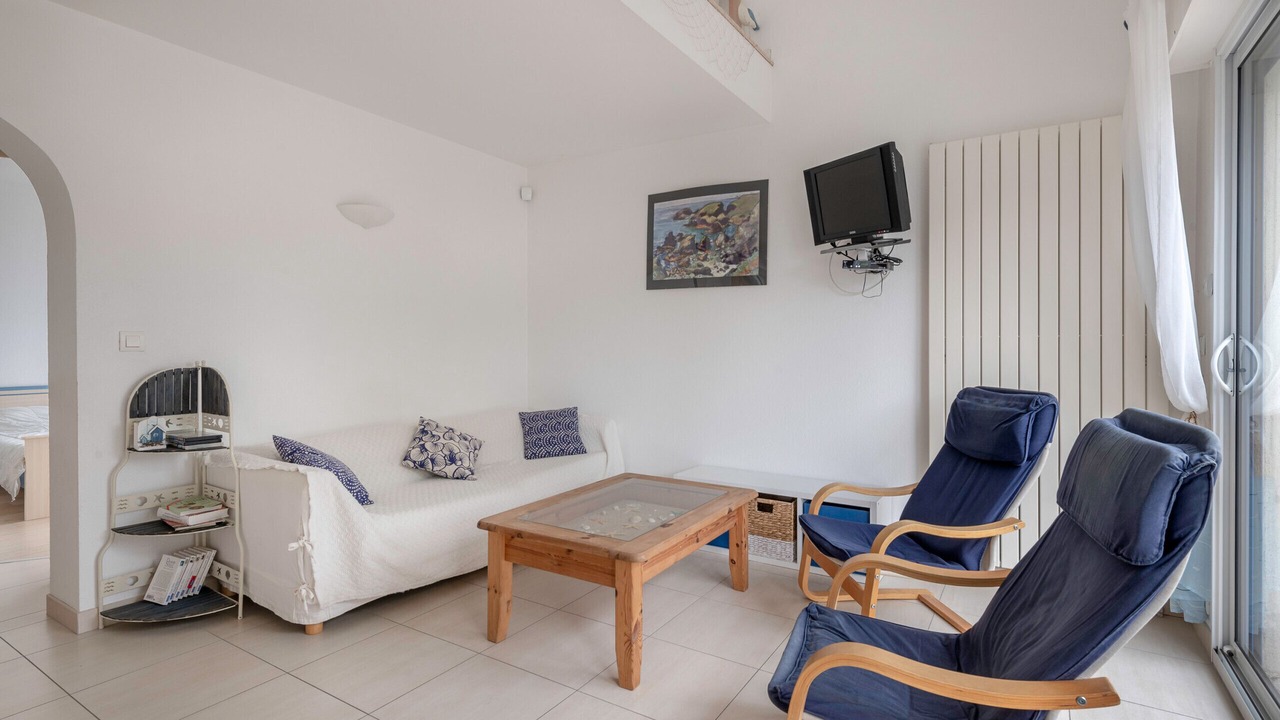 Photo of Livingroom in Saint-Marc-sur-Mer