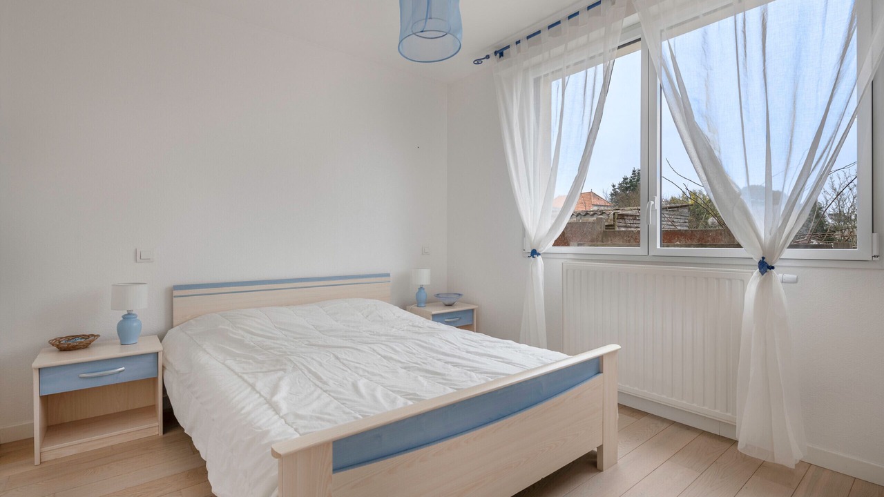 Photo of Bedroom in Saint-Marc-sur-Mer