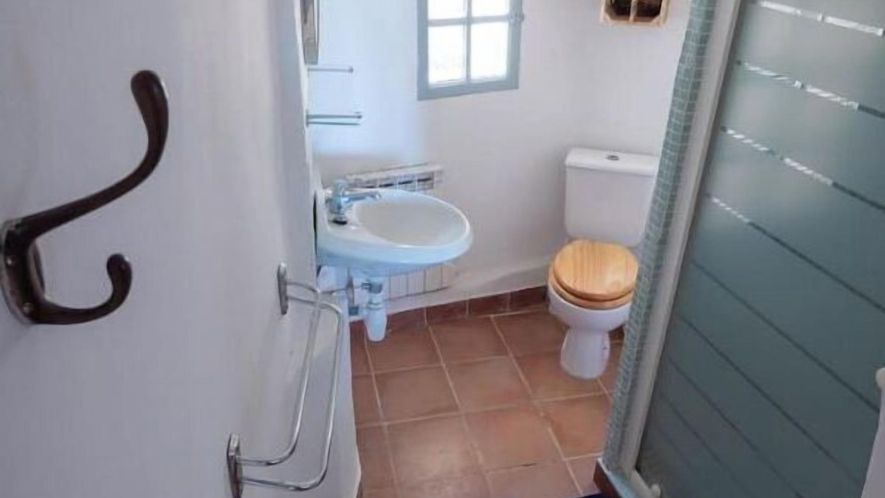 Photo of Bathroom in Durban-Corbieres