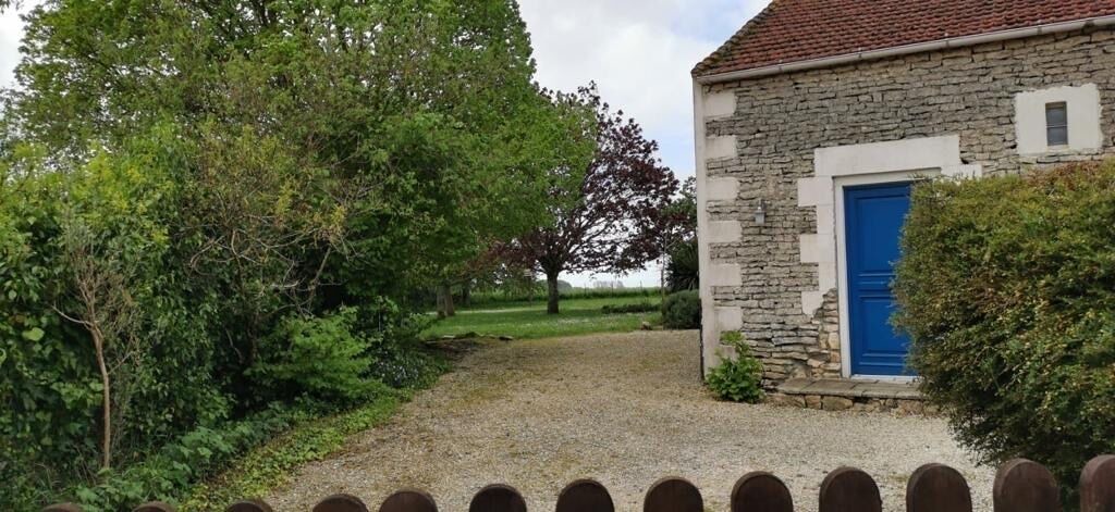 Photo of Outdoor in St Benoist-sur-Mer