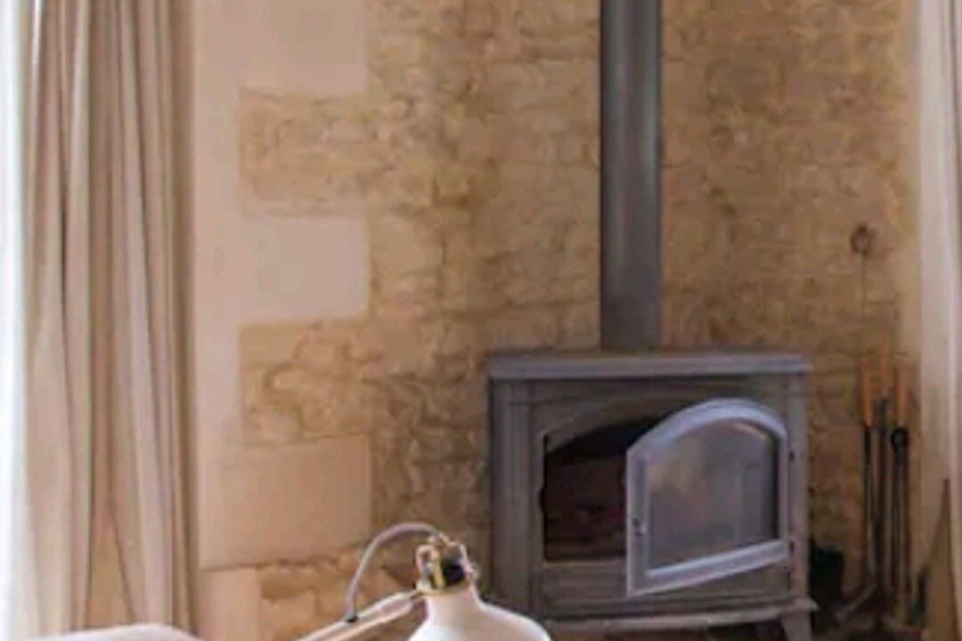 Photo of Livingroom in St Benoist-sur-Mer