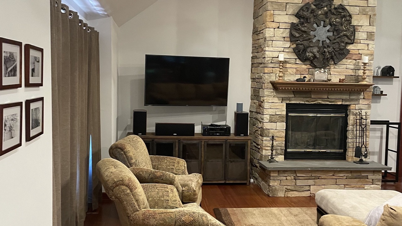 Photo of Livingroom in Mahopac