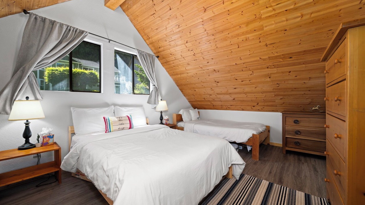 Photo of Others in Sudden Valley