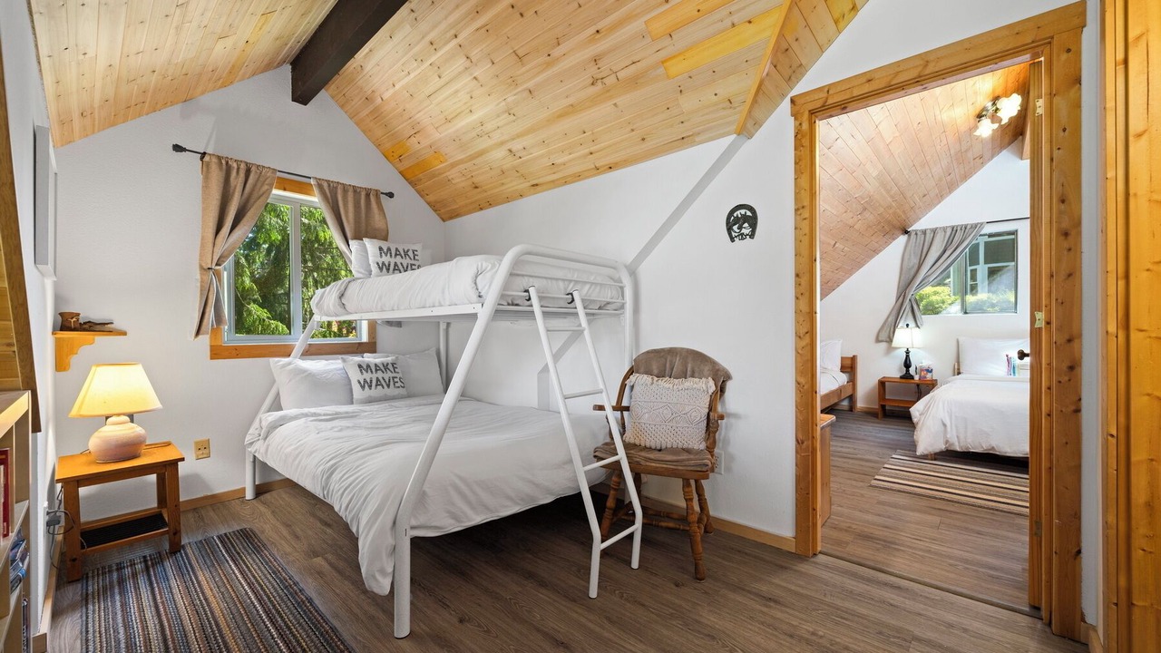 Photo of Bedroom in Sudden Valley