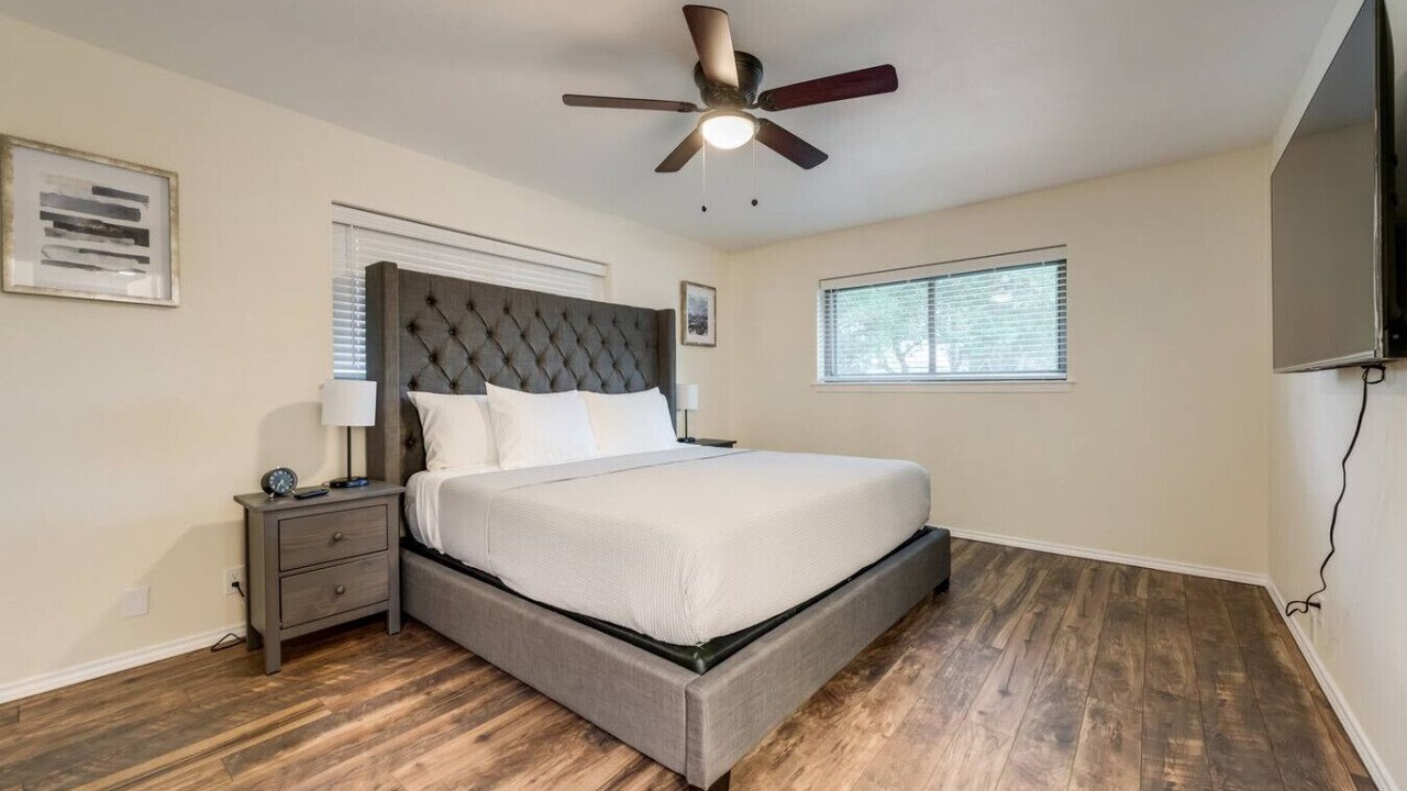 Photo of Bedroom in Far North Dallas