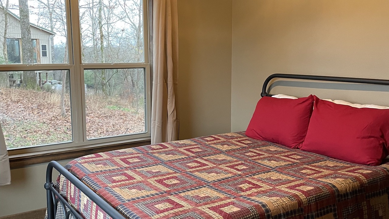 Photo of Bedroom in Amity