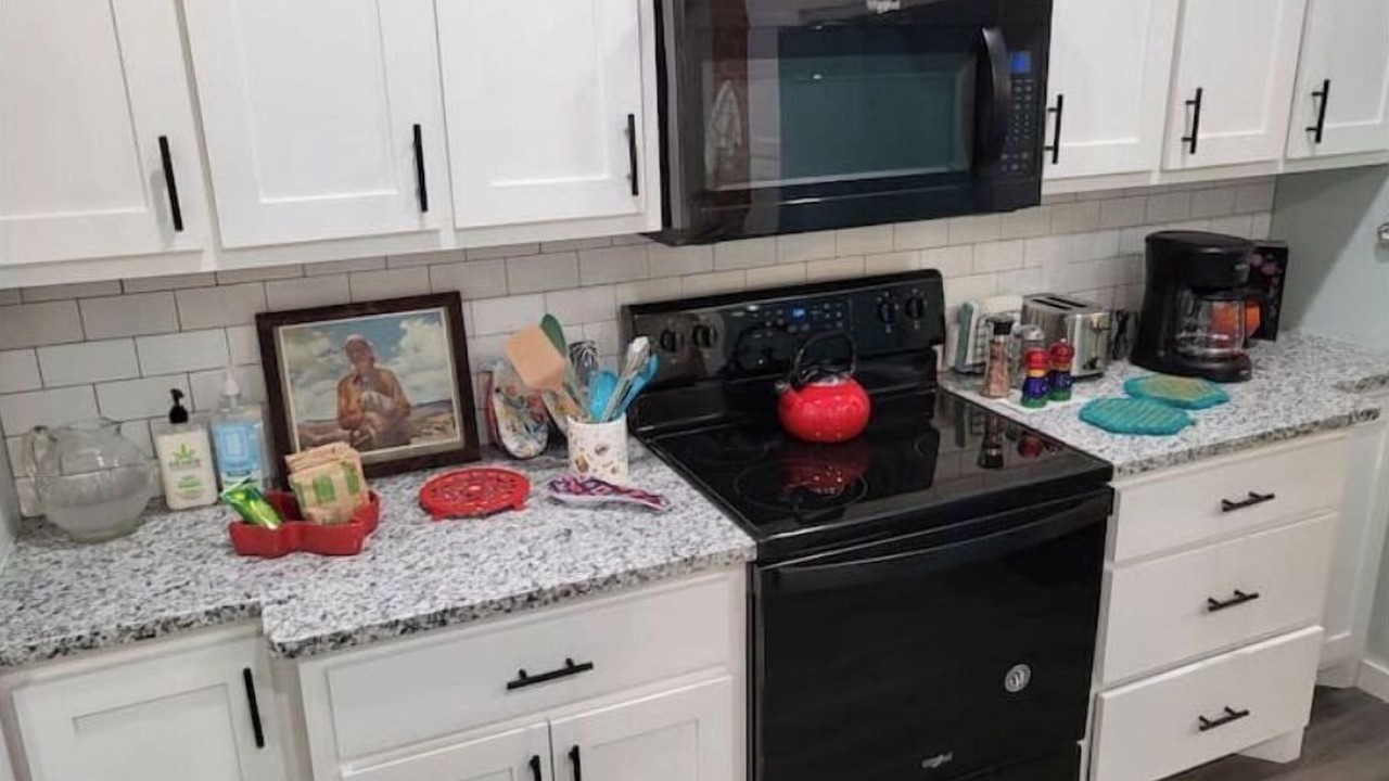 Photo of Kitchen in Slaton