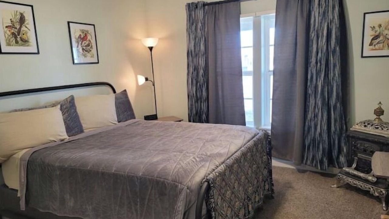Photo of Bedroom in Slaton