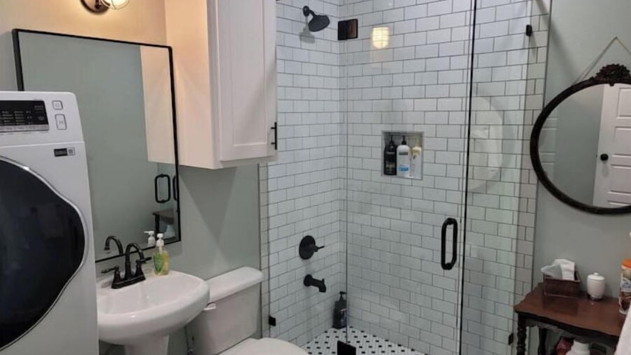 Photo of Bathroom in Slaton