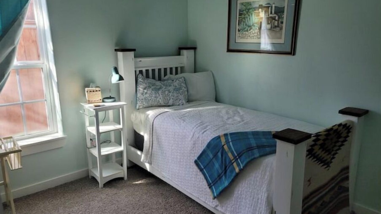 Photo of Bedroom in Slaton