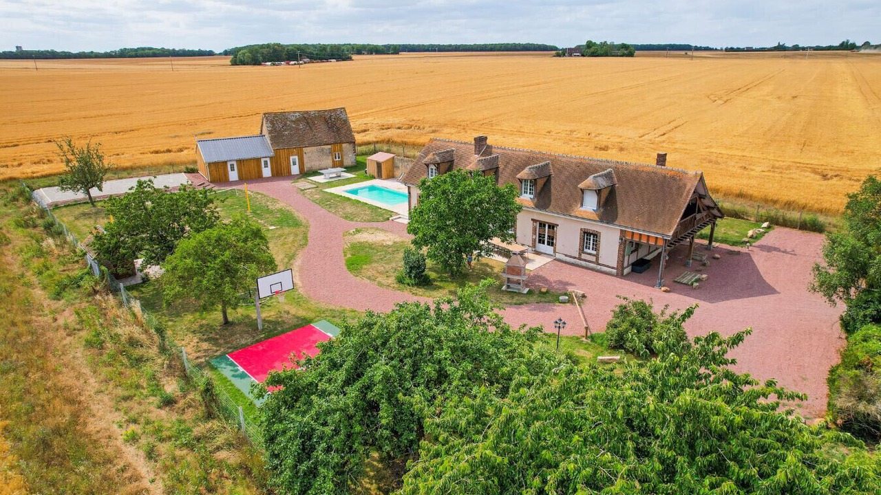 Photo of Outdoor in Fessanvilliers-Mattanvilliers