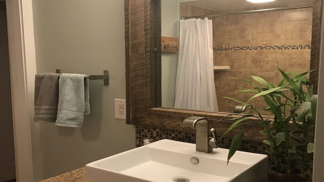 Photo of Bathroom in Watervliet