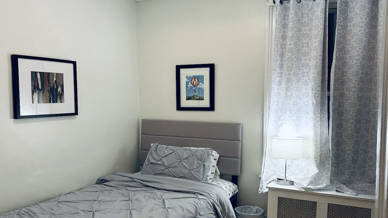 Photo of Bedroom in Watervliet