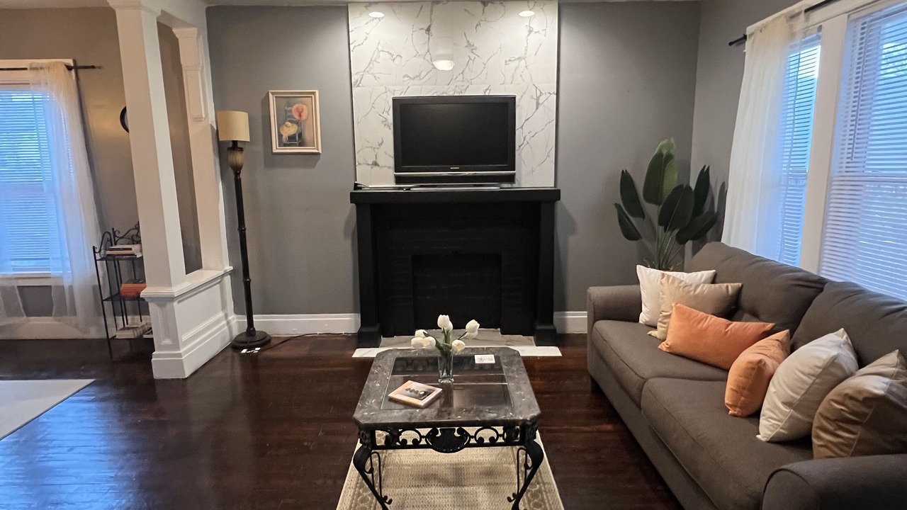 Photo of Livingroom in Buffalo