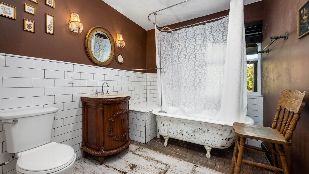 Photo of Bathroom in Pompano Beach