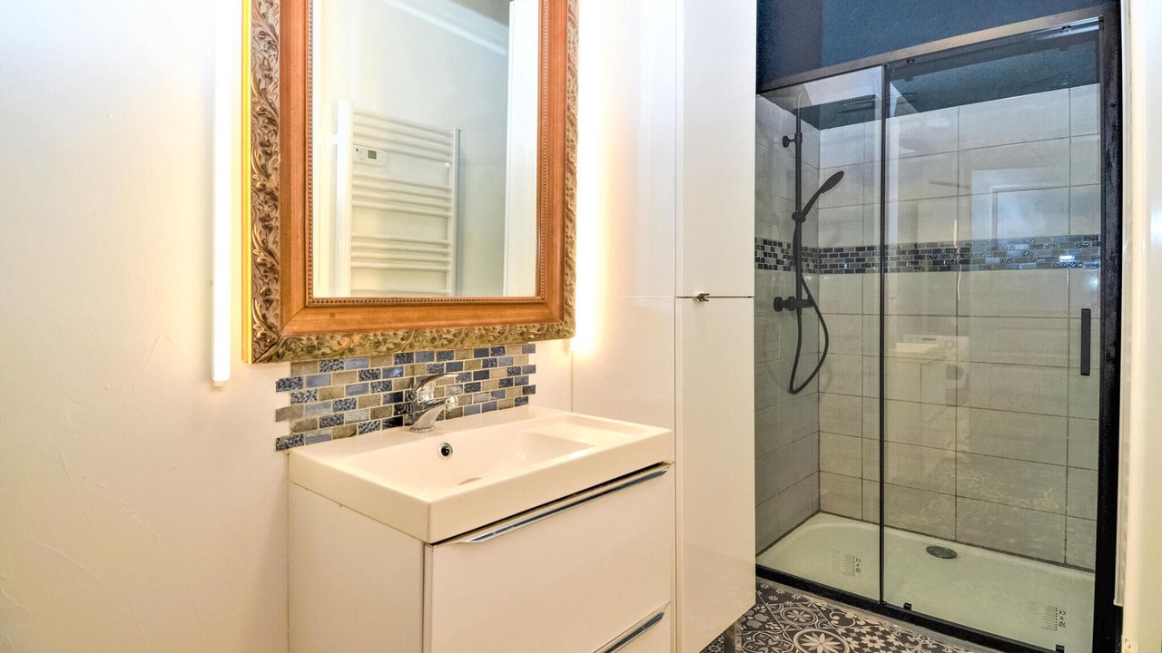Photo of Bathroom in Sommieres