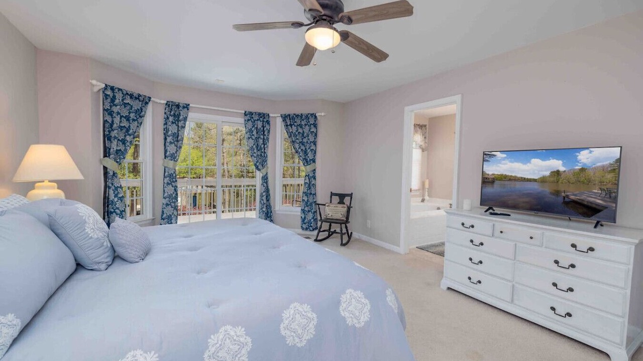 Photo of Bedroom in Wise