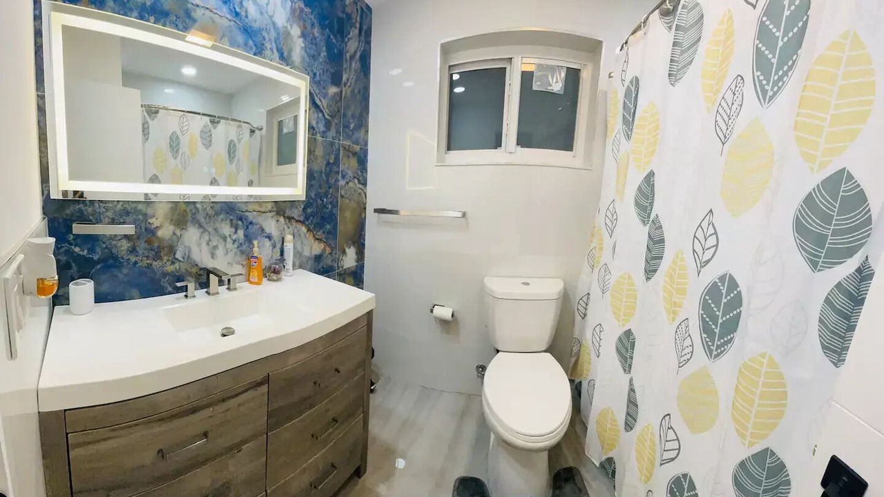 Photo of Bathroom in Miramar