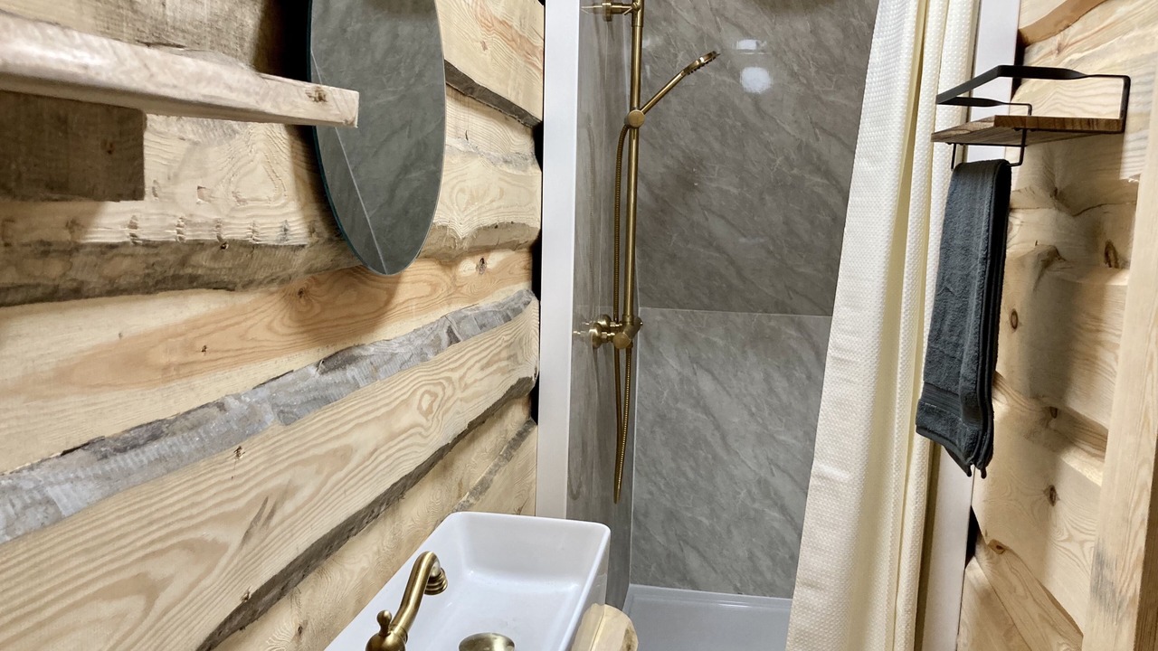 Photo of Bathroom in Bontnewydd