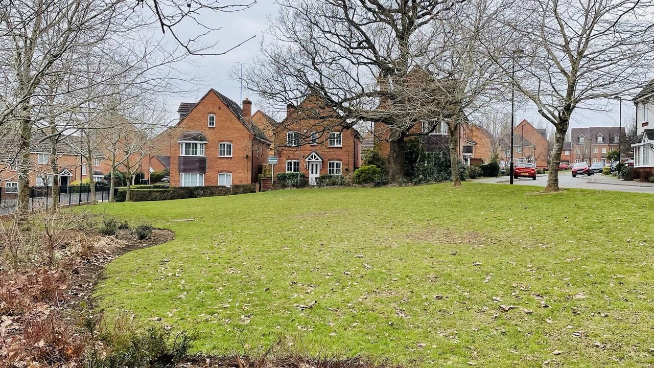 Photo of Others in Weston by Wellend