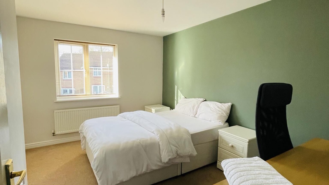 Photo of Others in Weston by Wellend