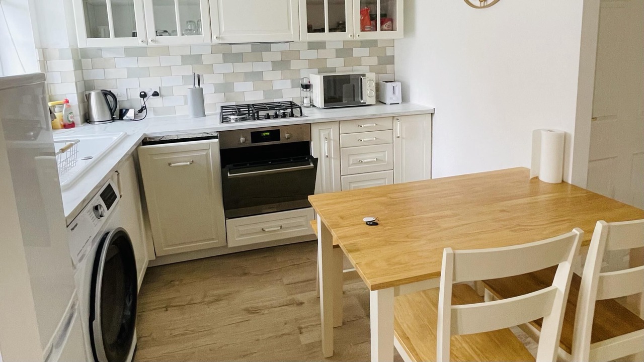 Photo of Others in Weston by Wellend