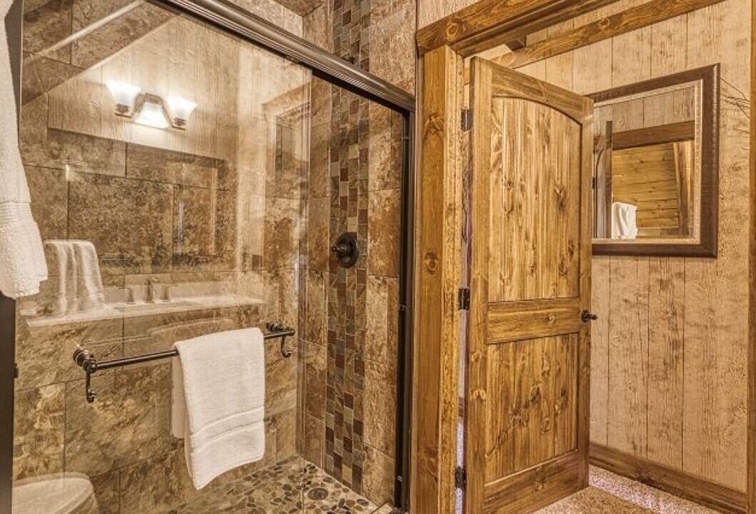 Photo of Bathroom in Chalet Village North