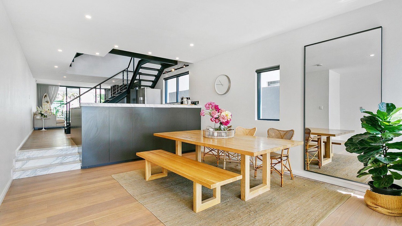 Photo of Others in Bronte