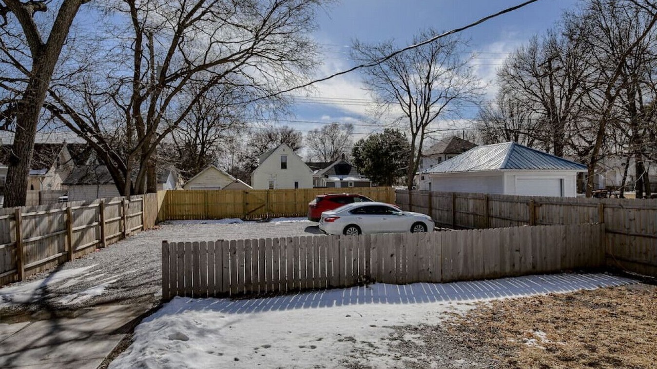 Photo of Outdoor in Lincoln