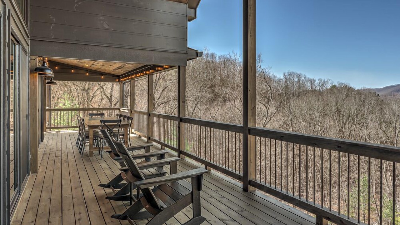 Photo of Outdoor in Mineral Bluff
