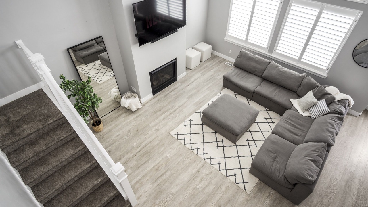 Photo of Livingroom in Saratoga Springs