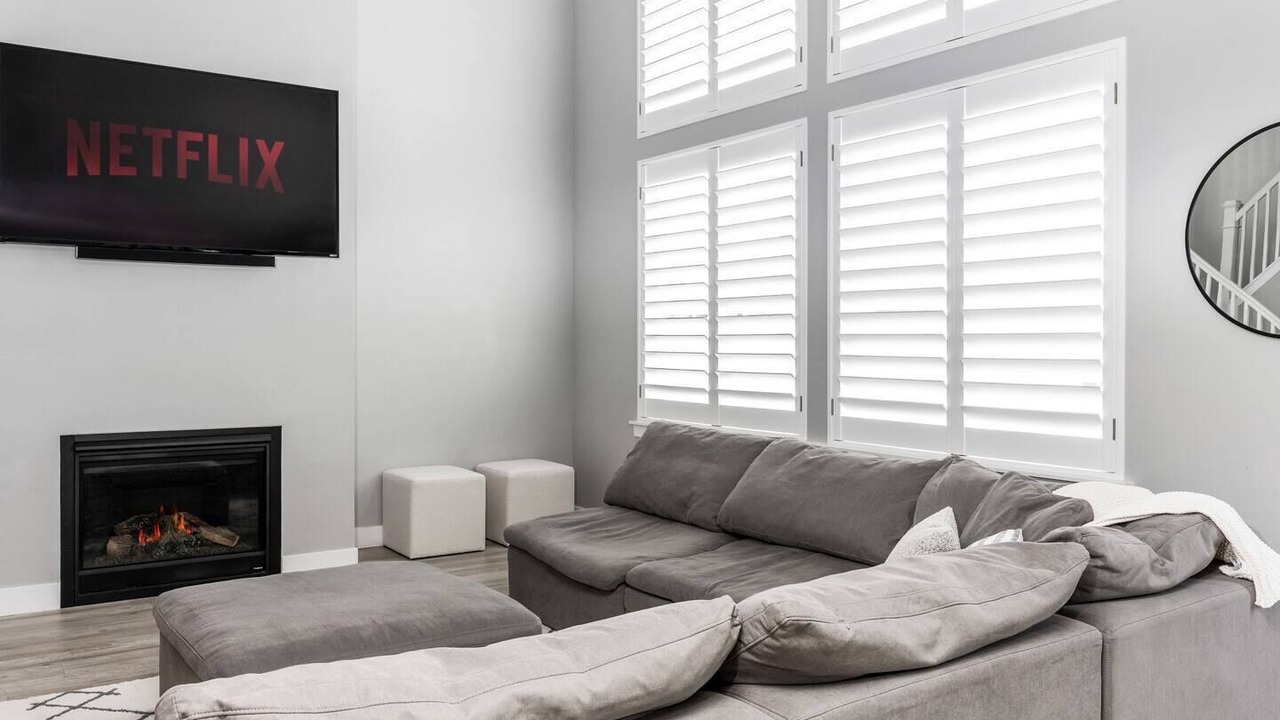 Photo of Livingroom in Saratoga Springs