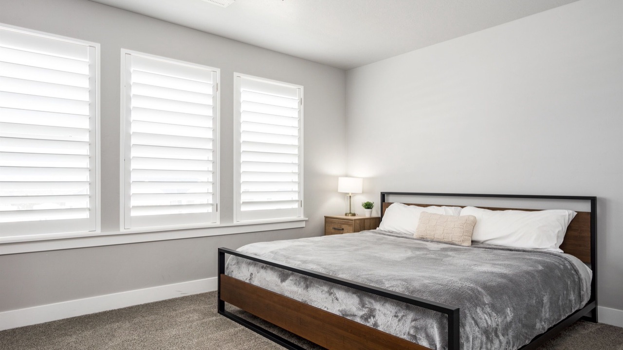 Photo of Bedroom in Saratoga Springs