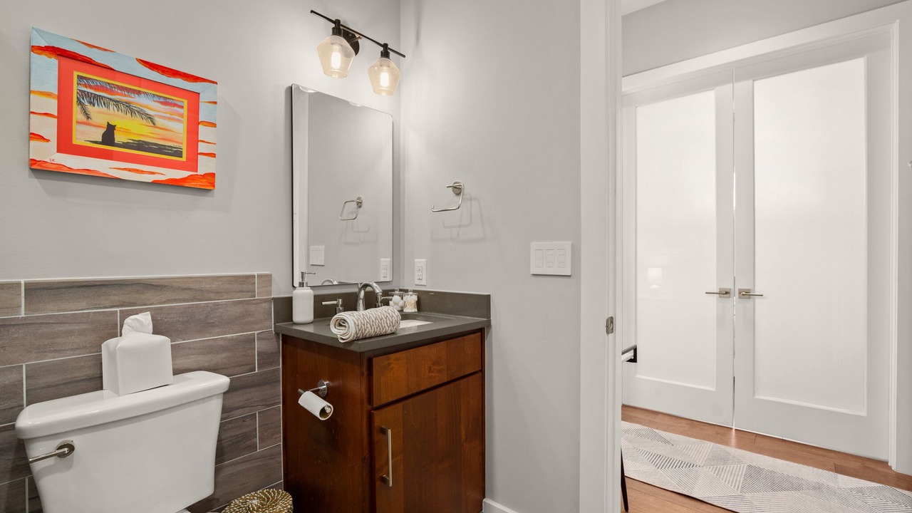 Photo of Bathroom in Holly