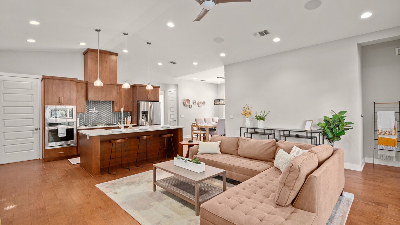 Photo of Livingroom in Holly