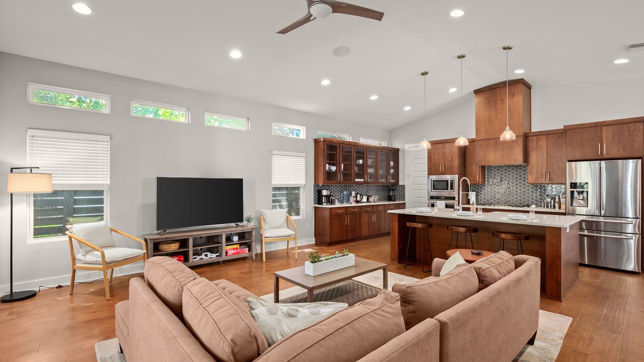 Photo of Livingroom in Holly