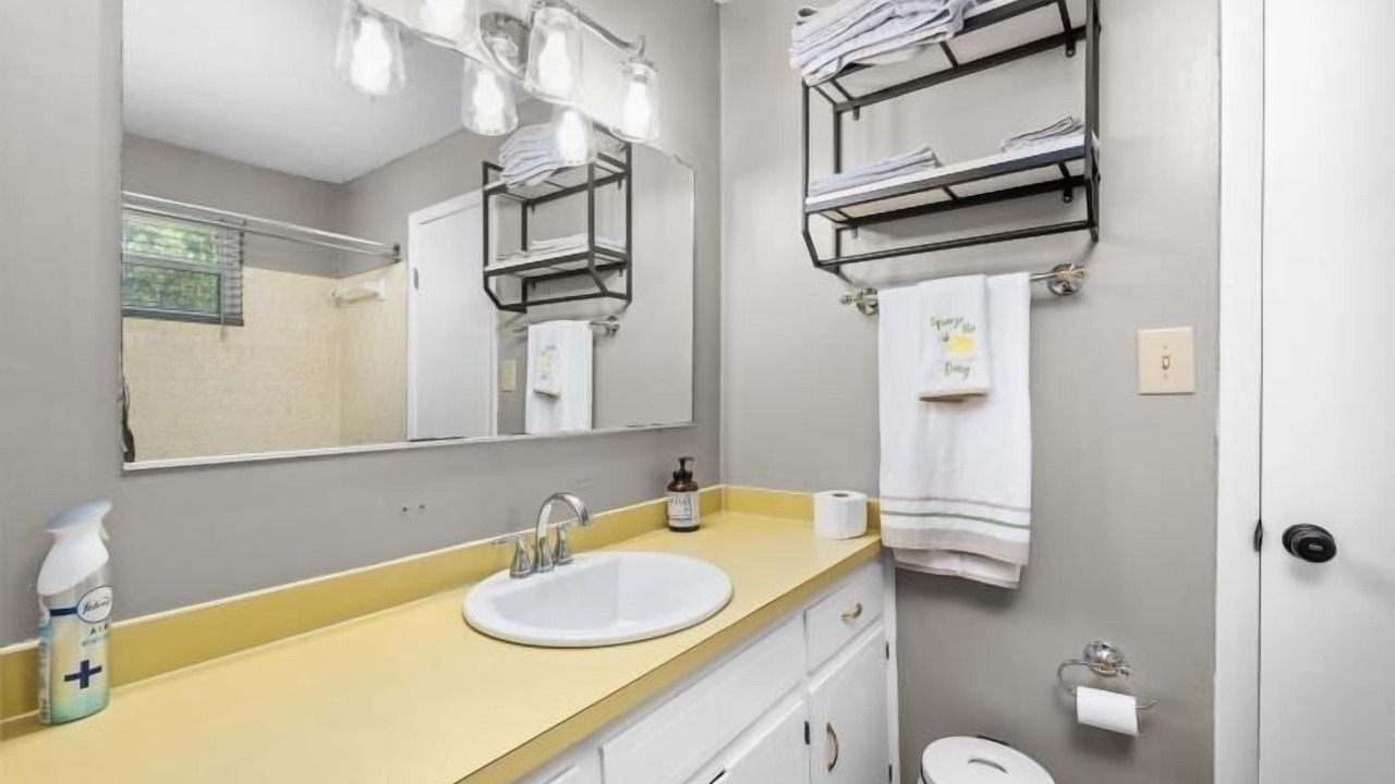 Photo of Bathroom in Gracewood