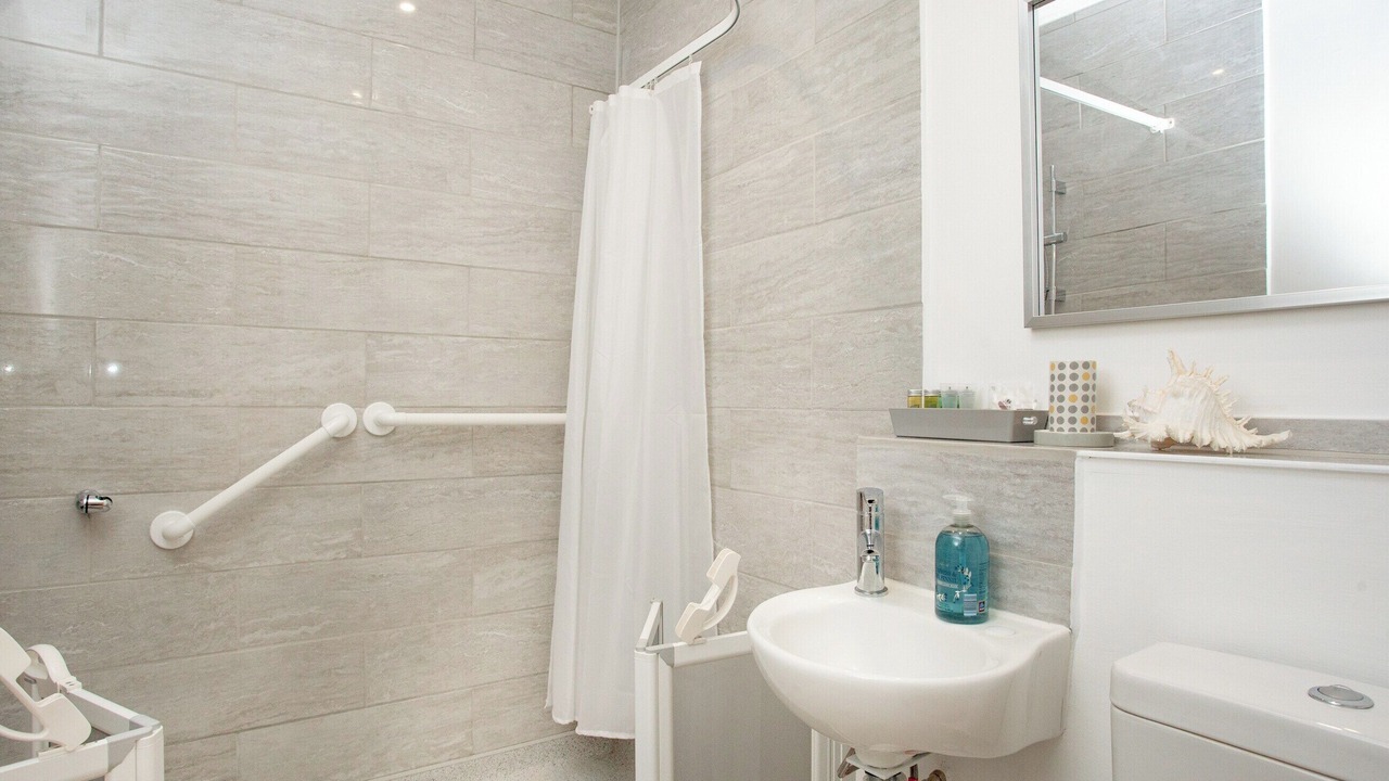 Photo of Bedroom in Honiton