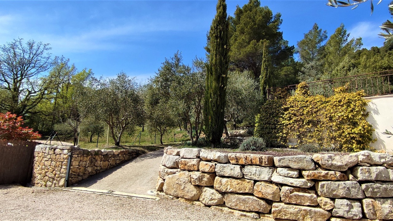 Photo of Outdoor in Callas