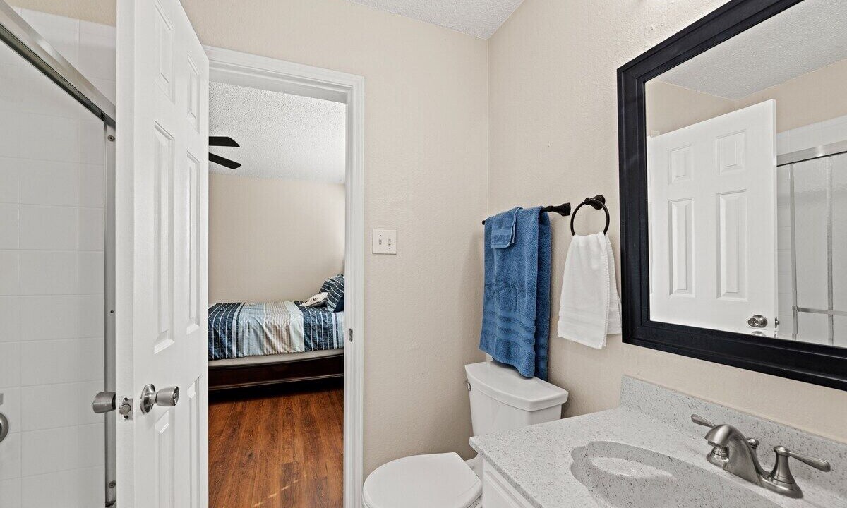 Photo of Bathroom in Allen