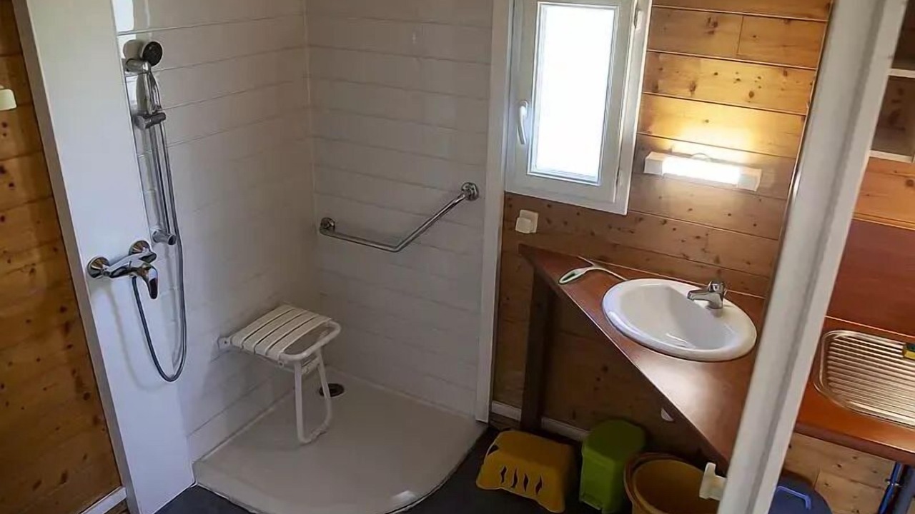 Photo of Bathroom in Naucelle