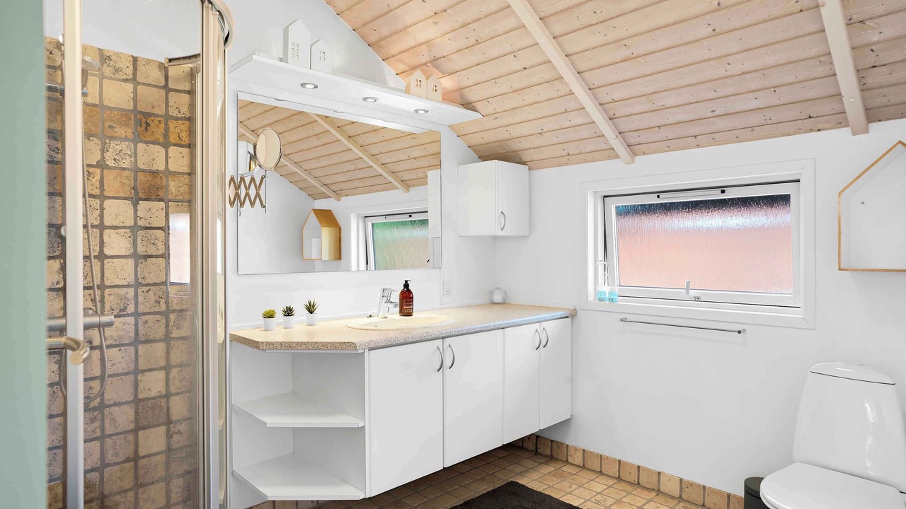 Photo of Others in Tikob