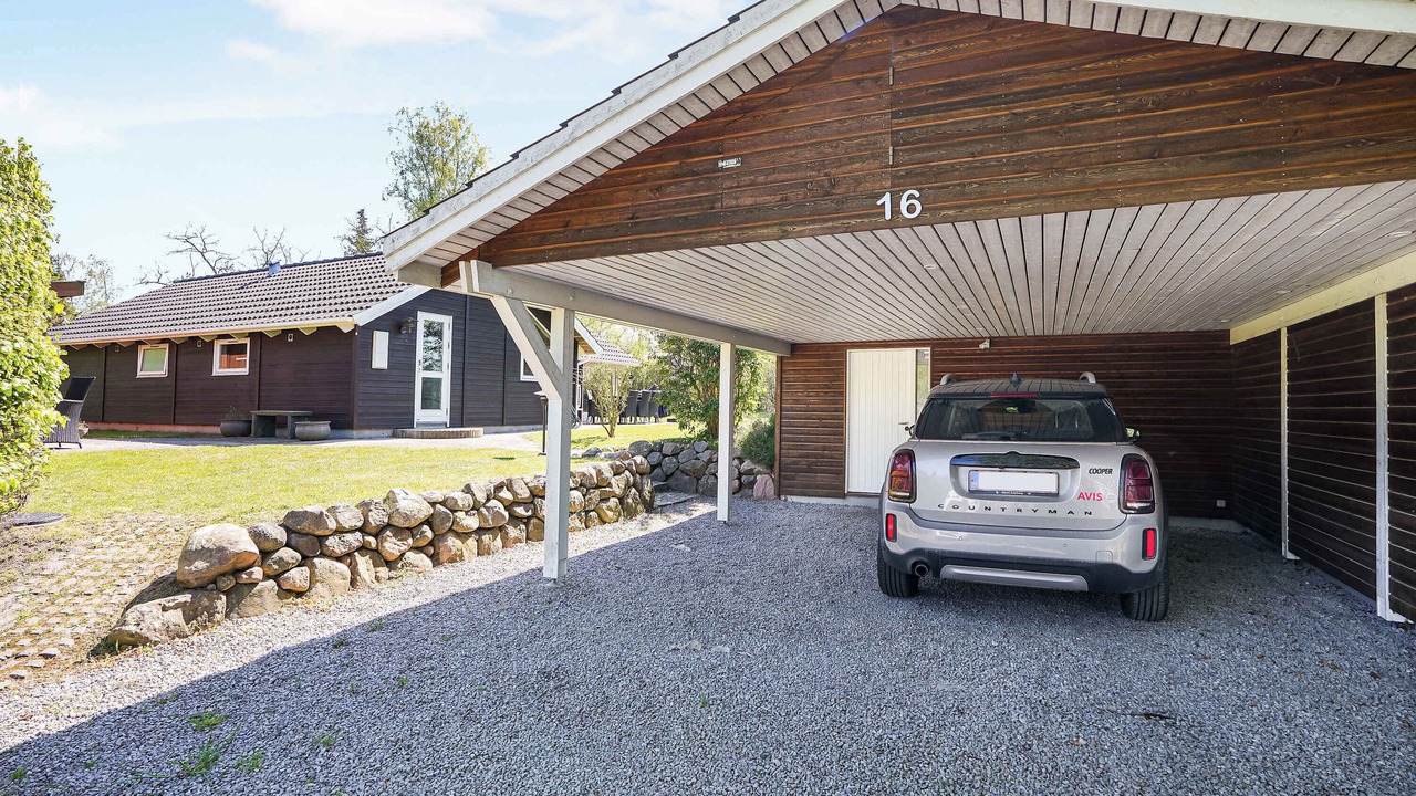 Photo of Others in Tikob